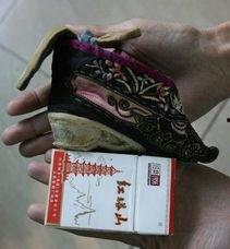 三寸金莲直播在线观看,揭秘古代缠足文化魅力瞬间